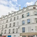 Chic Retreat, Central Marais
